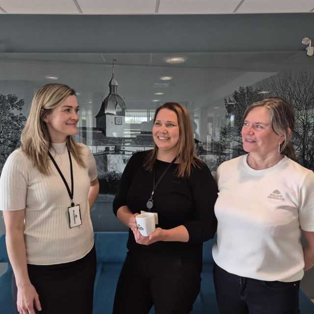 Rådgivere i Ørland Sparebank i prat